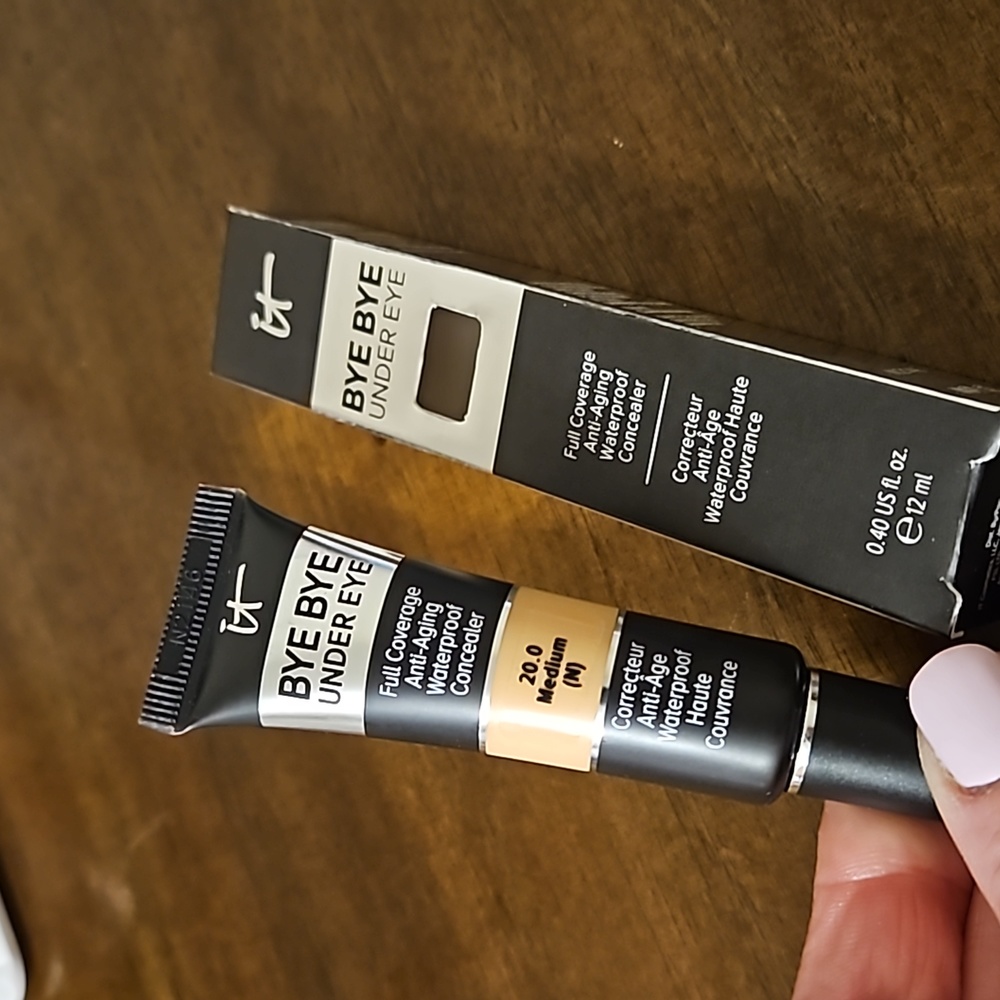 Bye Bye Under Eye Full Coverage Anti-aging Waterproof Concealer